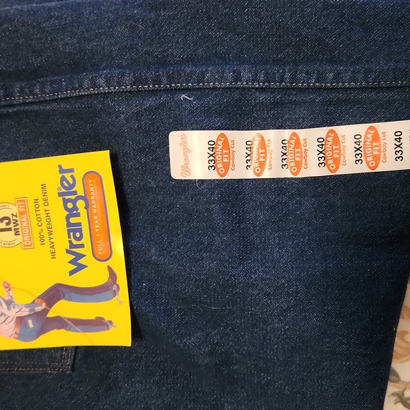 Men's Wrangler Jeans - Picture 2 of 2
